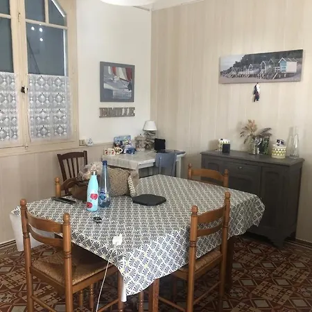 펜션 Maison Et Jardin Proche Plage *
